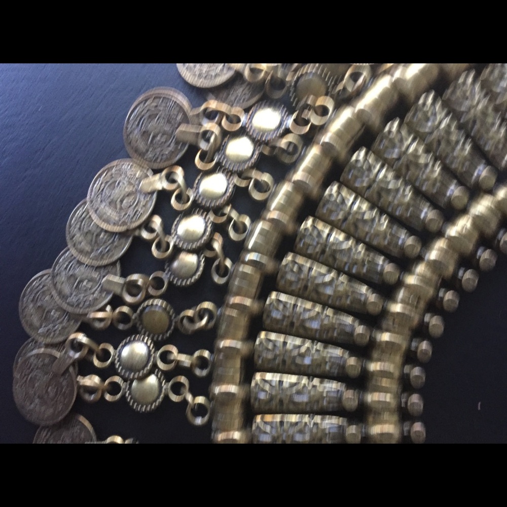 Necklace - Picture 2 of 2